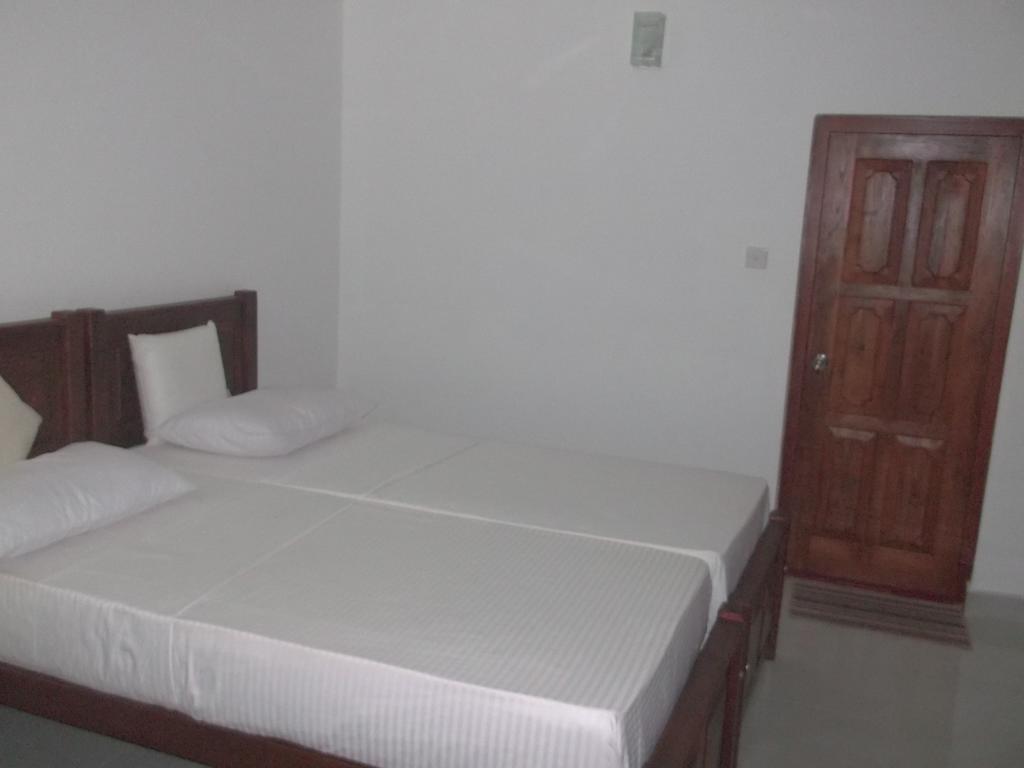Srilanka Ayurveda Hotel Hikkaduwa Bilik gambar